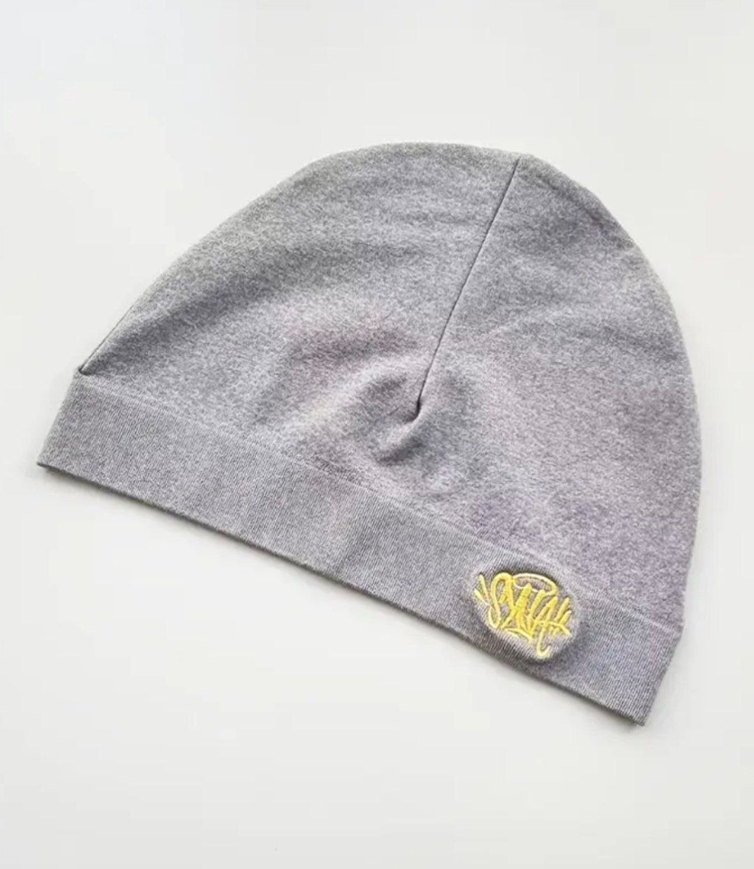 Bonnet Syna World