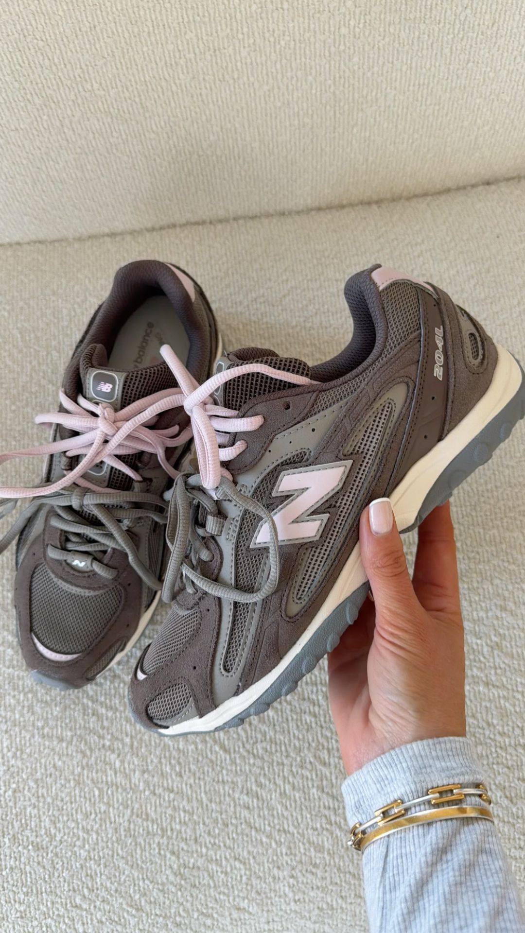 New Balance 204