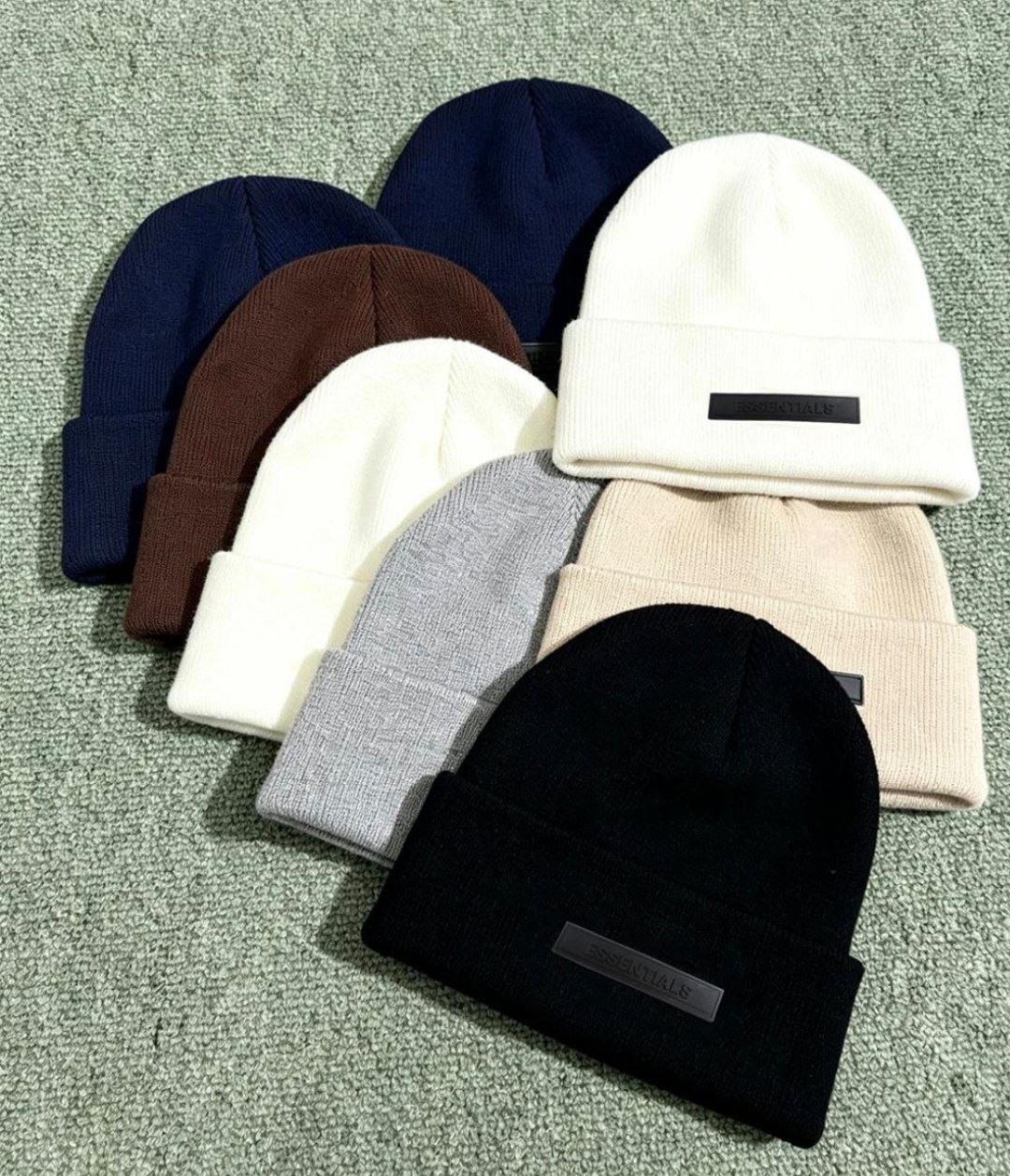 Bonnets Essentials