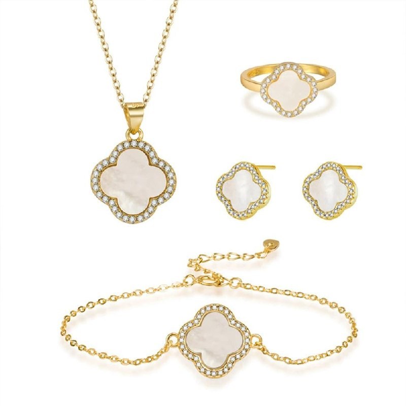 Van Cleef jewerly