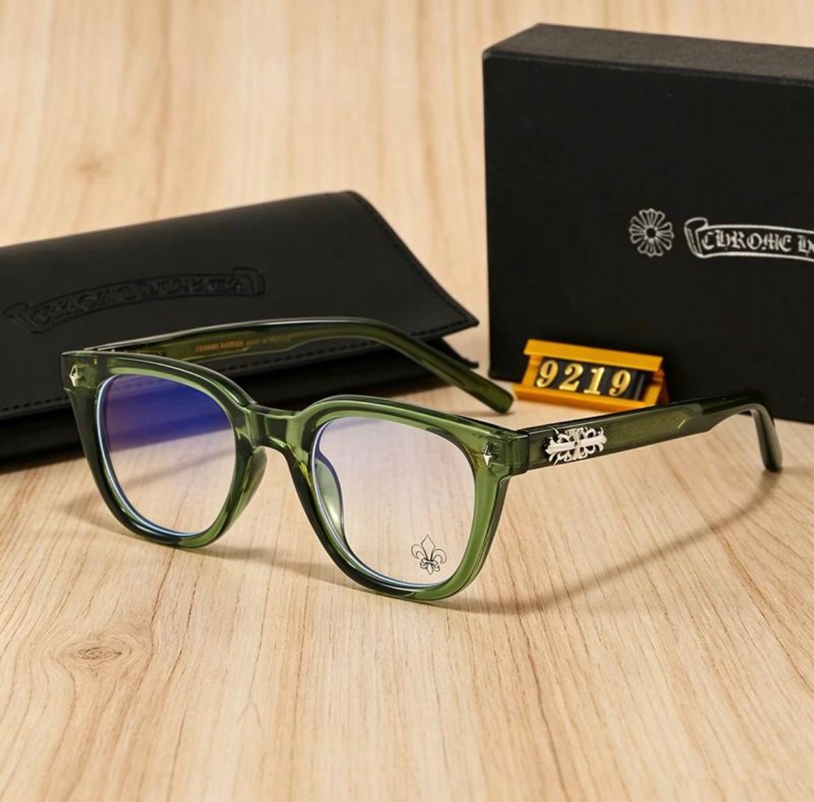 Lunettes Chrome Hearts