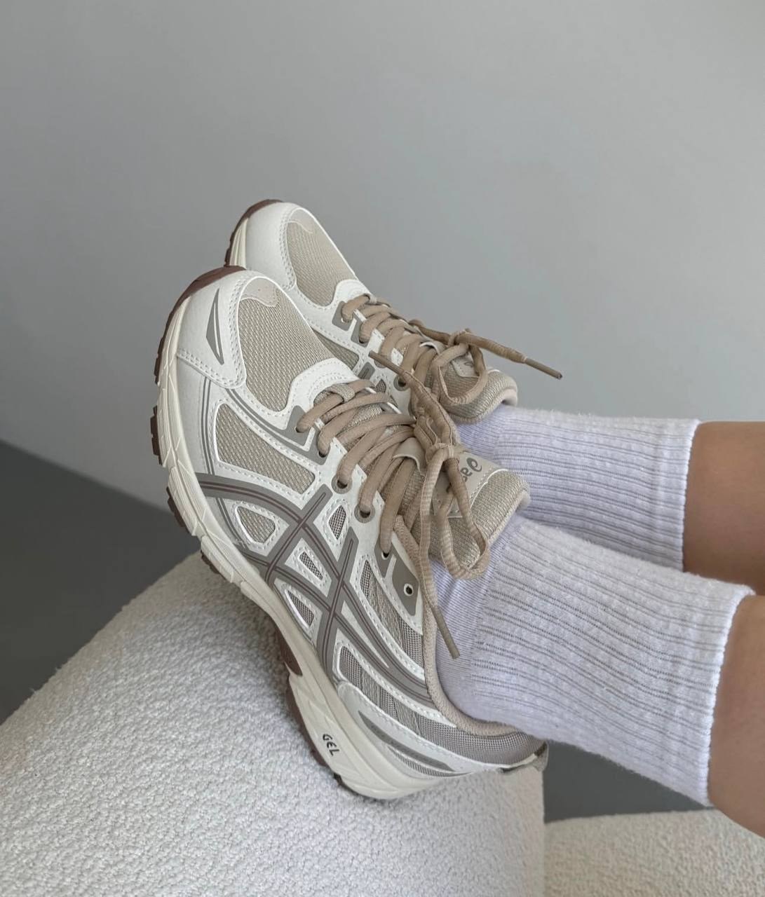 ASICS Gel Venture