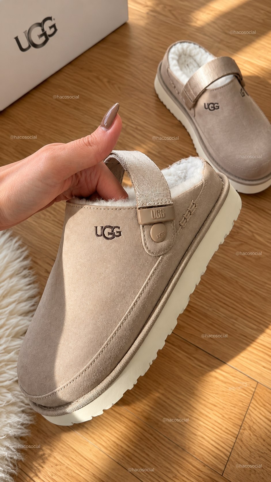 UGG Goldenstar Clog