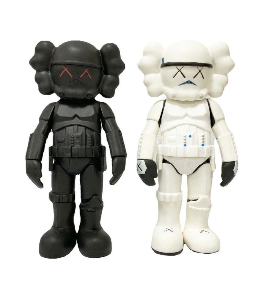 Figuras KAWS y Star Wars
