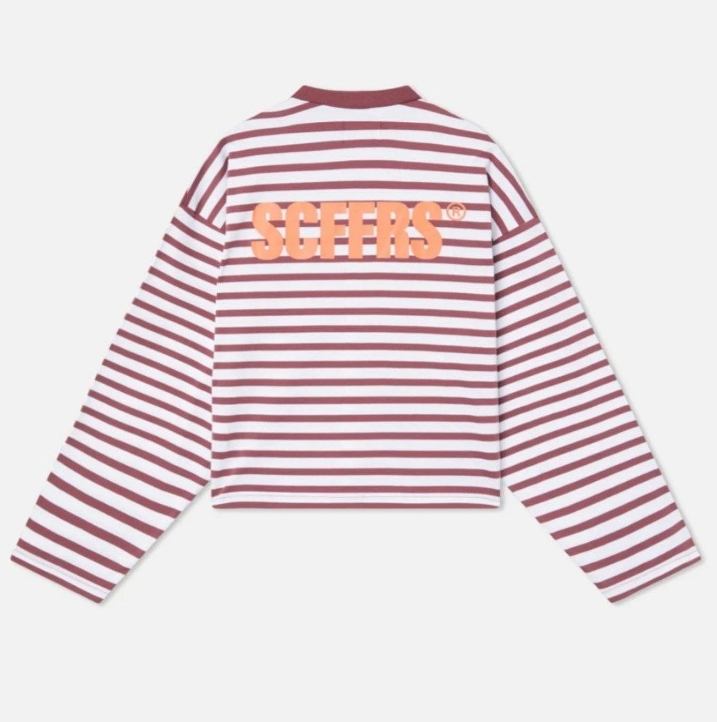 T-shirt Scuffers