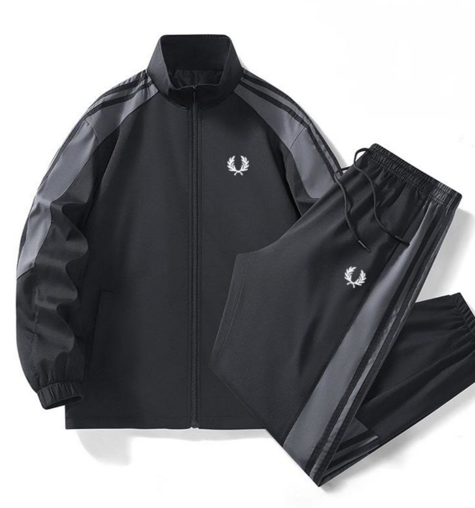 Ensemble Fred Perry