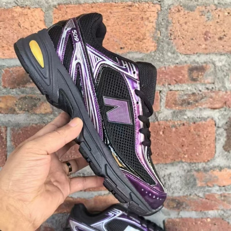 New Balance 509