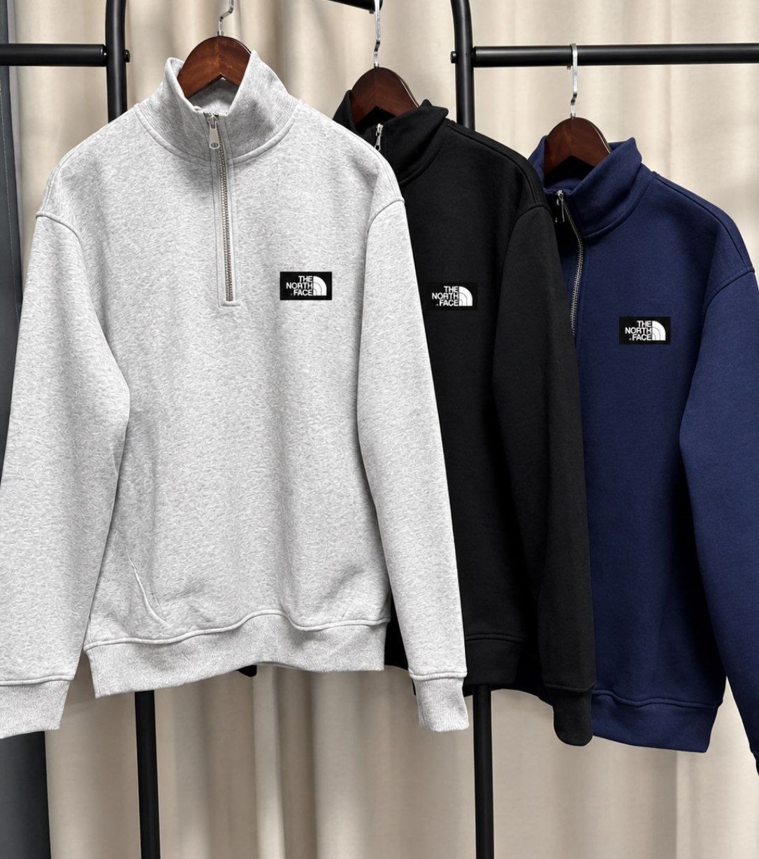 Sweats The North face