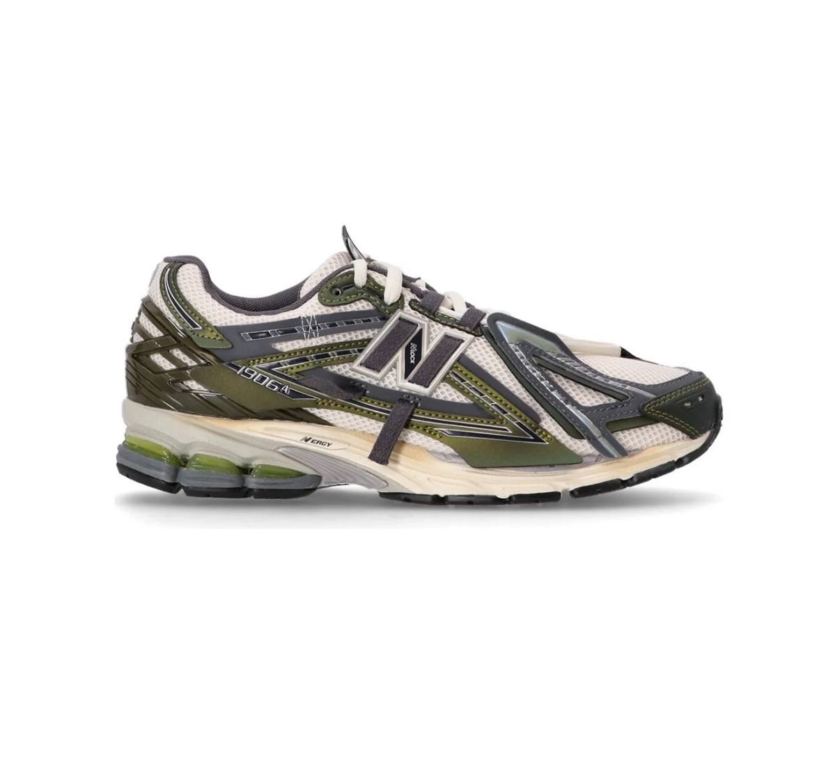 New Balance Seller