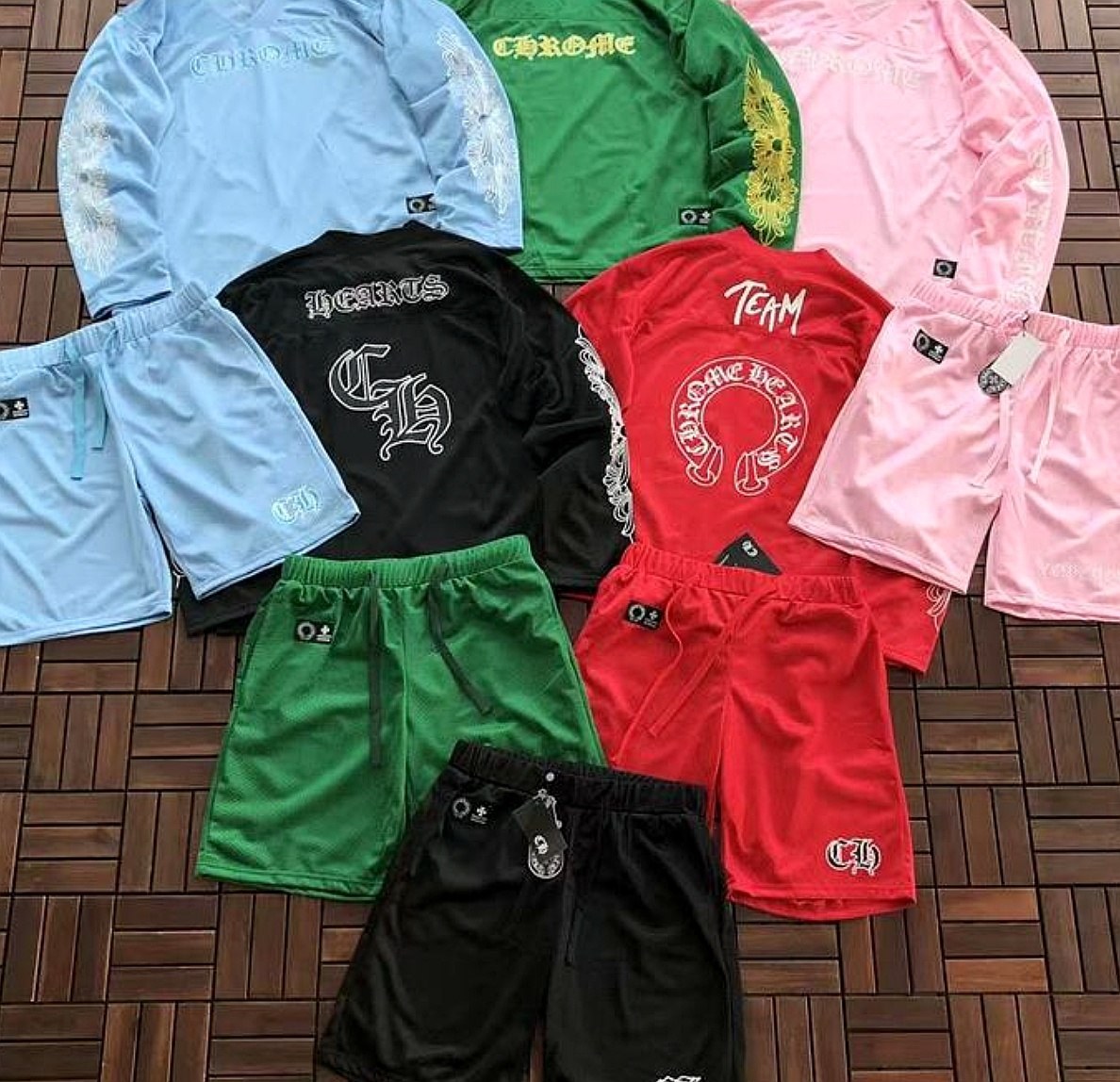 Ensembles & Survêtements