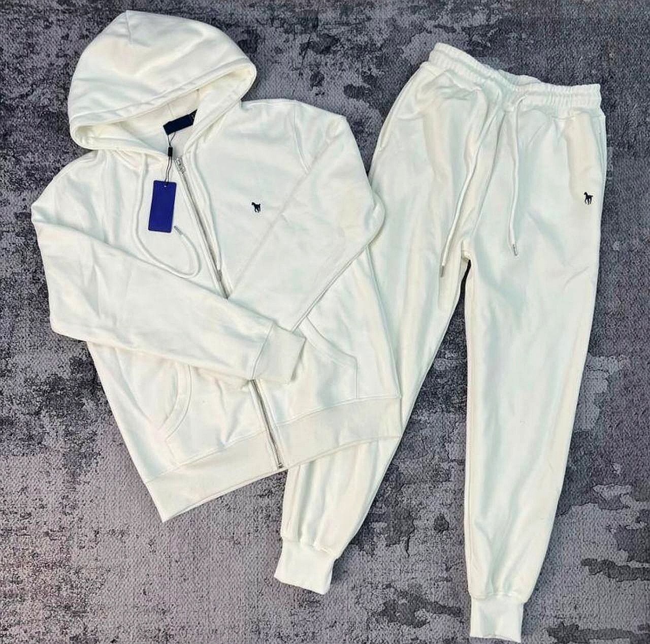 Ensembles & Survêtements