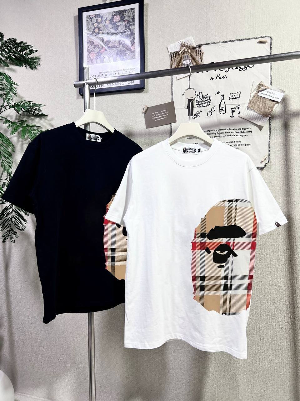 T-shirts Bape motif tête de singe à carreaux